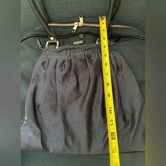 Lululemon Large Vintage Rare Gym/Travel Carry On Tote Shoulder Bag Navy & Silver - Picture 14 of 16